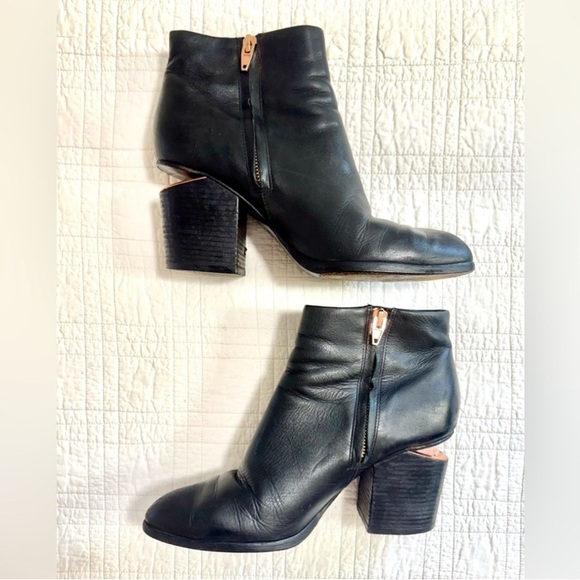 Alexander Wang GABI Black Leather Ankle Boots - Picture 6 of 9